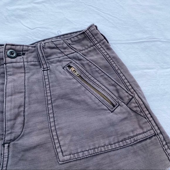 American Eagle Grey Jean Shorts with Button Fly - Picture 2 of 6